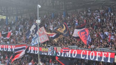 la carica dei rosso blu