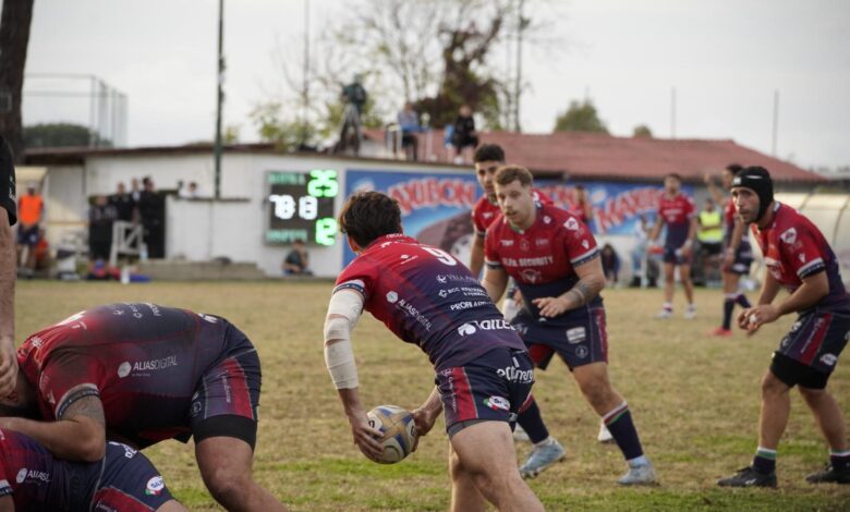 Fi.fa. Security Rugby San Benedetto in azione contro il Rugby Roma Olimpic Club nella terza giornata di Serie A 2025